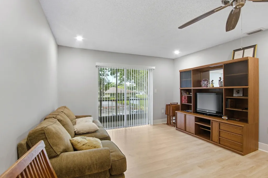 4110 NW 88th Avenue Coral Springs FL 33065