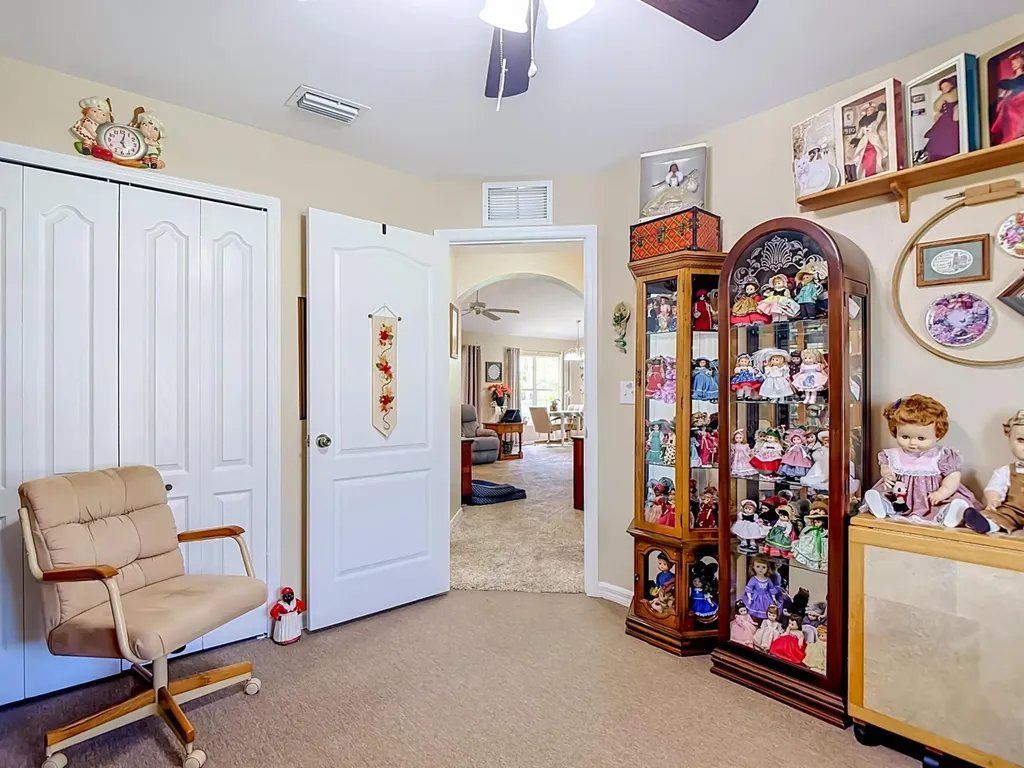 2610 53rd Street W Lehigh Acres FL 33971