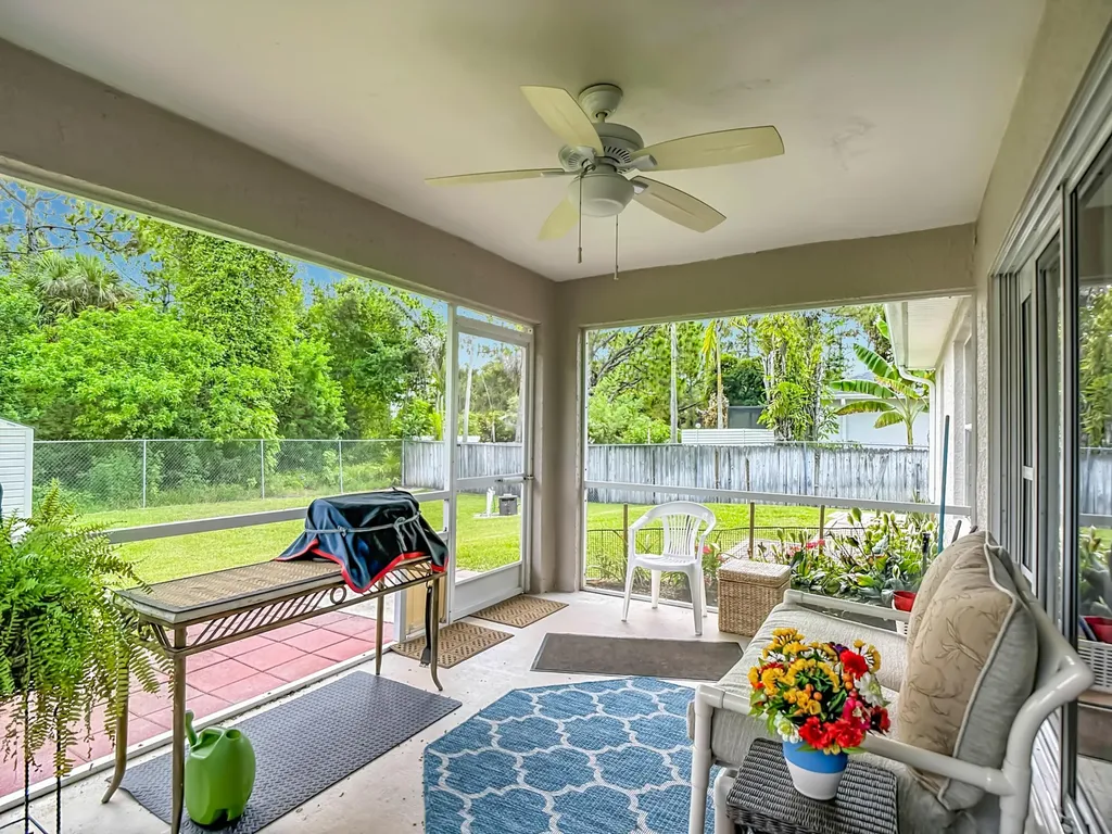 2610 53rd Street W Lehigh Acres FL 33971