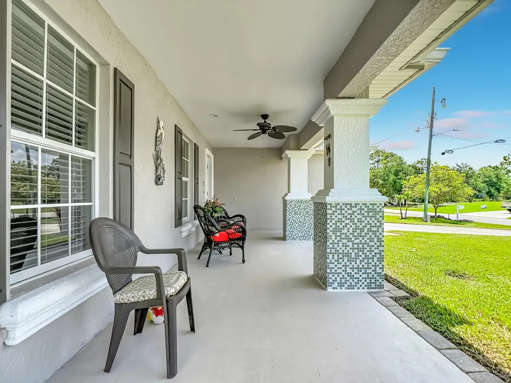 2610 53rd Street W Lehigh Acres FL 33971