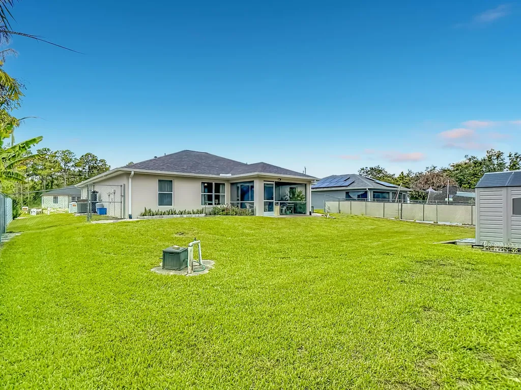 2610 53rd Street W Lehigh Acres FL 33971