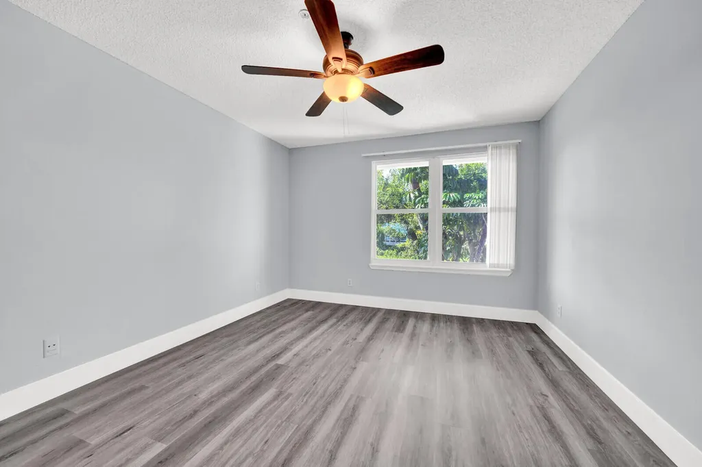 2319 N Congress Avenue Boynton Beach FL 33426