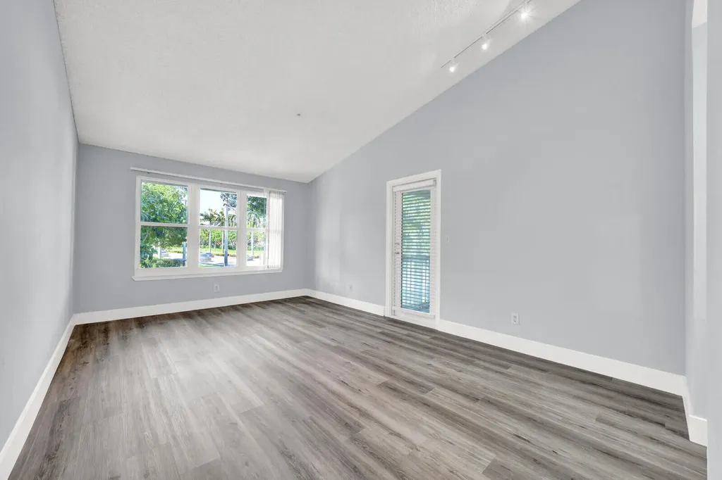 2319 N Congress Avenue Boynton Beach FL 33426