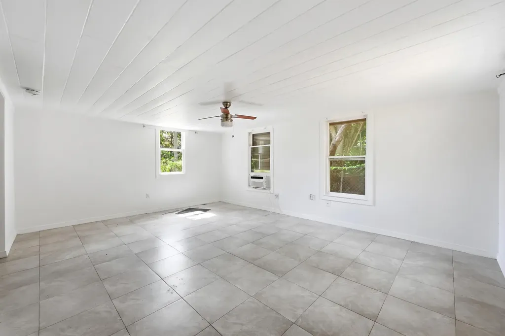 918 N K Street Lake Worth Beach FL 33460