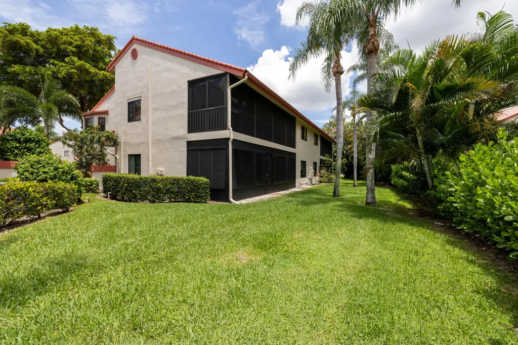 7681 Lexington Club Boulevard Delray Beach FL 33446