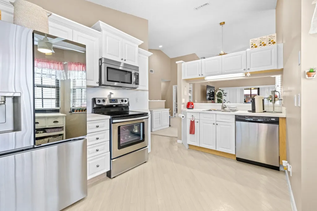 7681 Lexington Club Boulevard Delray Beach FL 33446