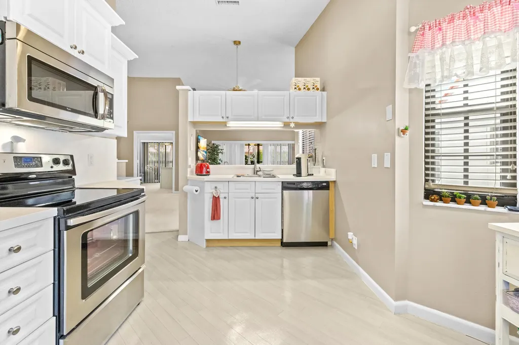 7681 Lexington Club Boulevard Delray Beach FL 33446