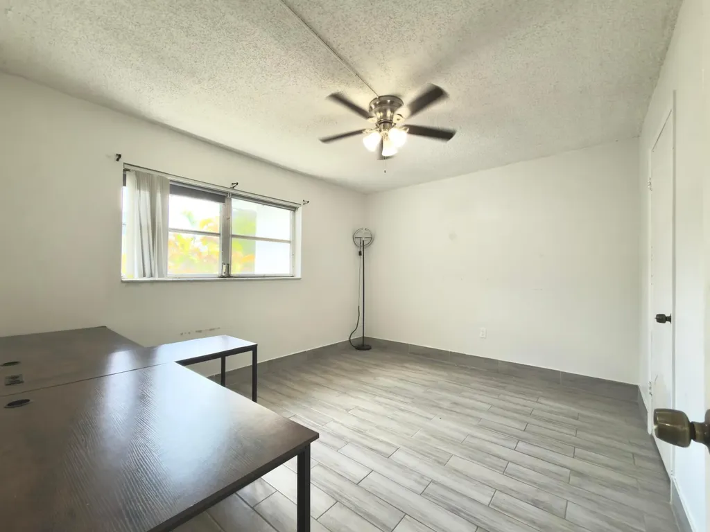 6507 Winfield Boulevard Margate FL 33063