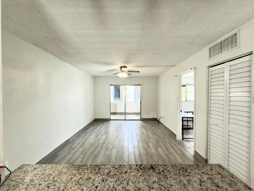 6507 Winfield Boulevard Margate FL 33063