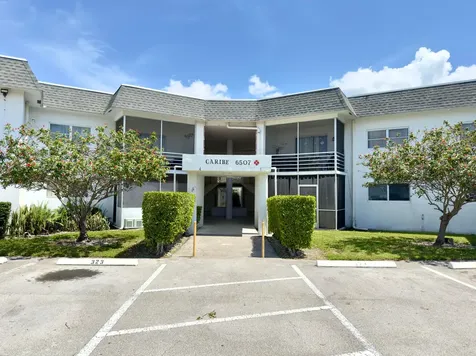 6507 Winfield Boulevard Margate FL 33063