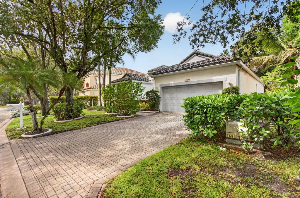 6621 NW 78th Drive Parkland FL 33067