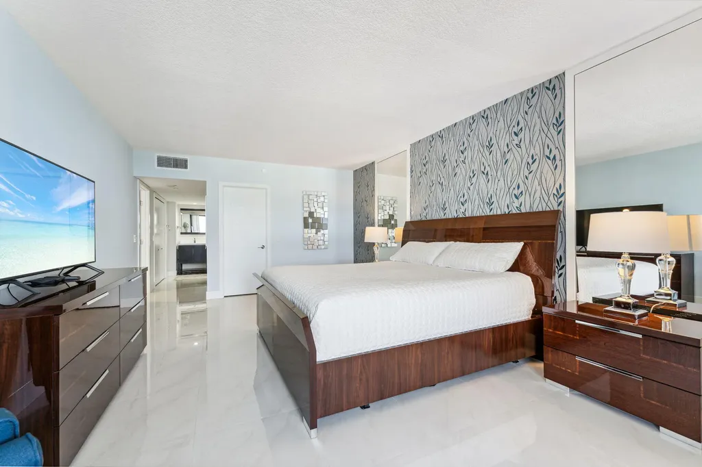 4748 S Ocean Boulevard Highland Beach FL 33487