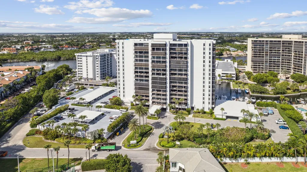 4748 S Ocean Boulevard Highland Beach FL 33487