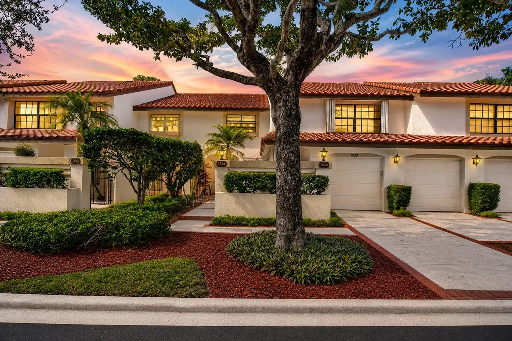 7834 La Mirada Drive Boca Raton FL 33433
