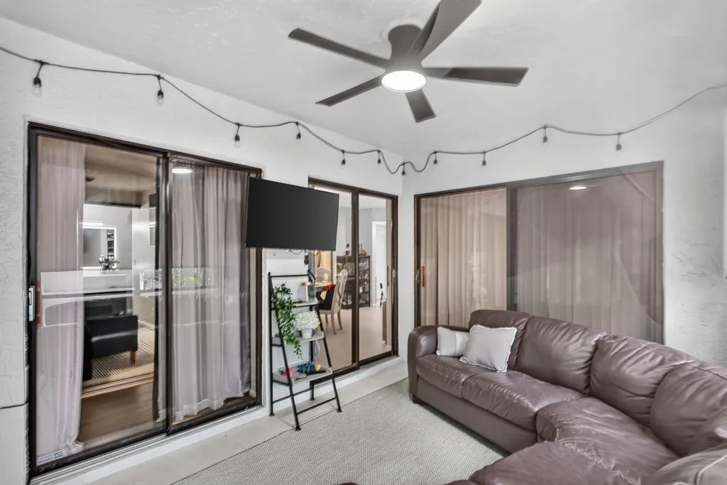 3331 NW 47th Avenue Coconut Creek FL 33063