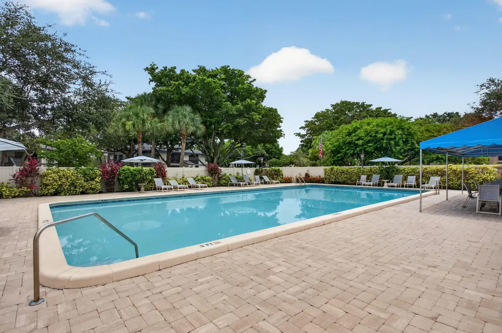 3331 NW 47th Avenue Coconut Creek FL 33063