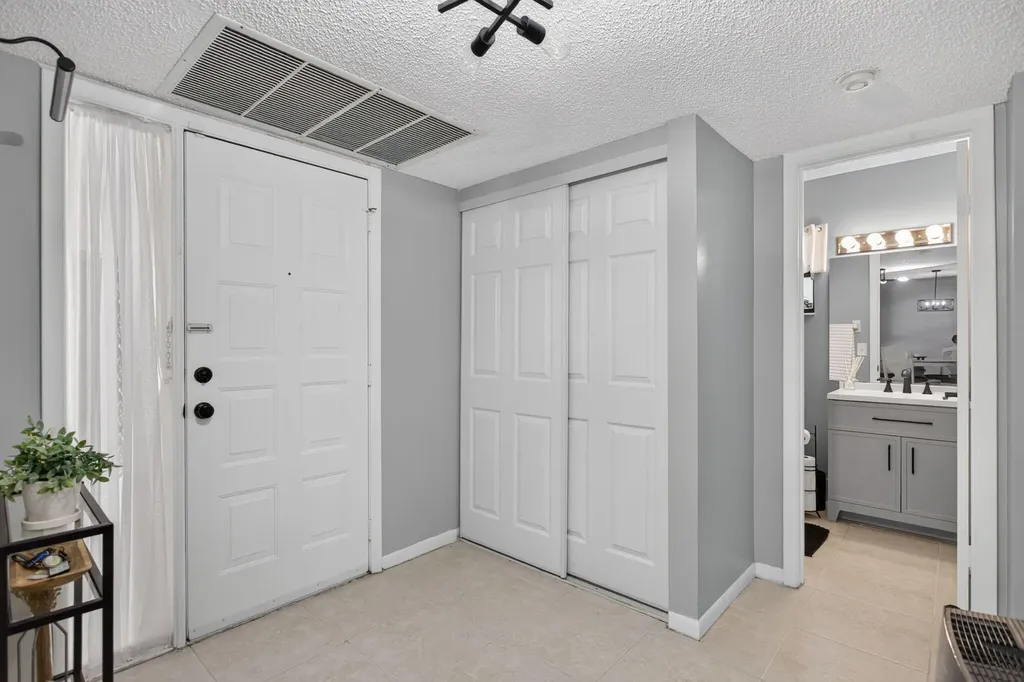 3331 NW 47th Avenue Coconut Creek FL 33063
