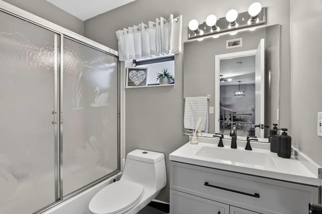 3331 NW 47th Avenue Coconut Creek FL 33063