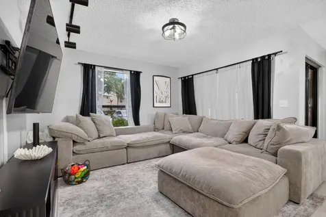 3331 NW 47th Avenue Coconut Creek FL 33063