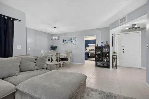 3331 NW 47th Avenue Coconut Creek FL 33063