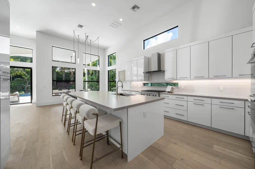 7409 NW 25th Terrace Boca Raton FL 33496
