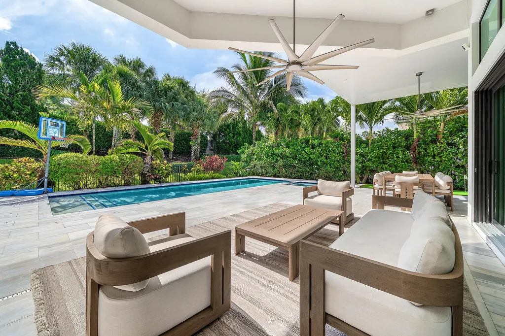 7409 NW 25th Terrace Boca Raton FL 33496