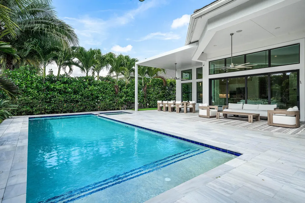 7409 NW 25th Terrace Boca Raton FL 33496