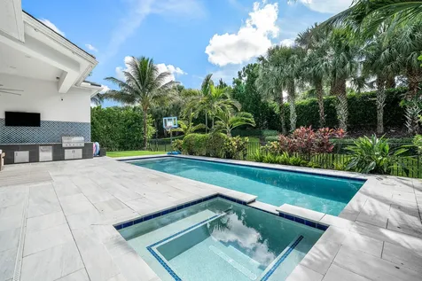 7409 NW 25th Terrace Boca Raton FL 33496