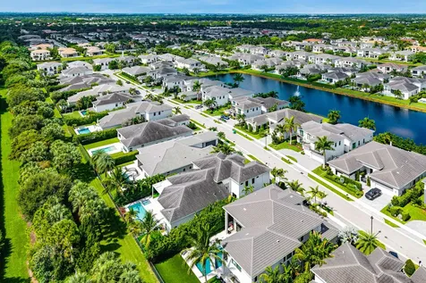 7409 NW 25th Terrace Boca Raton FL 33496