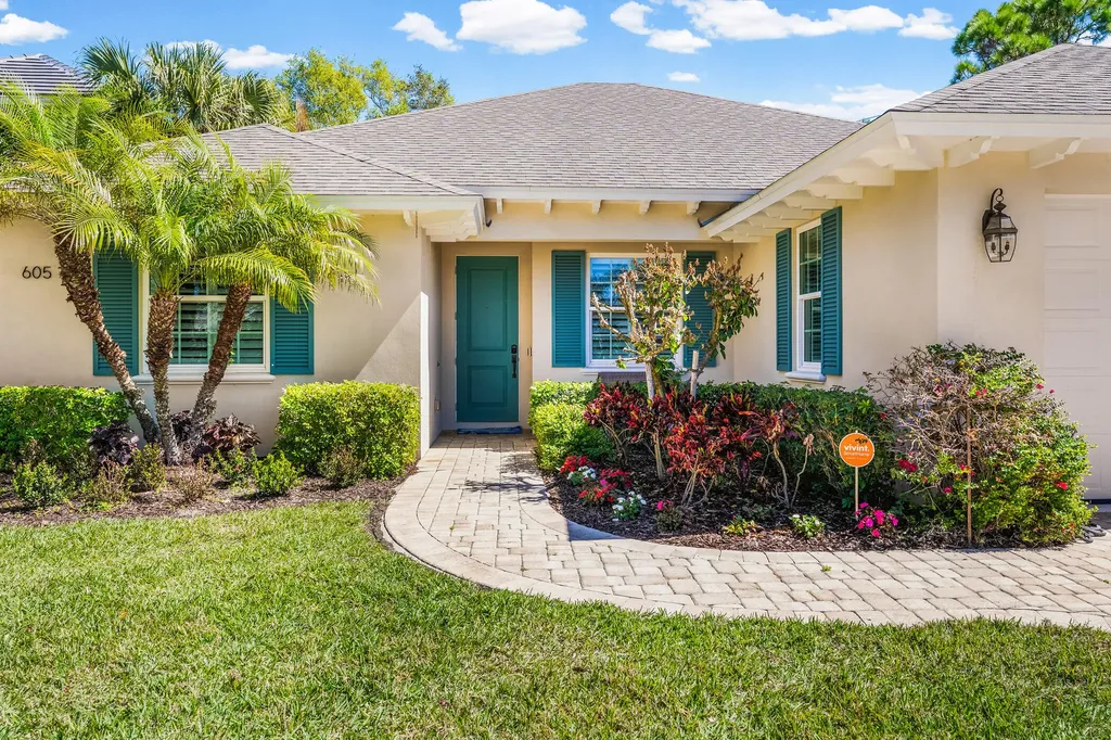 605 Bridgewater Lane SW Vero Beach FL 32962