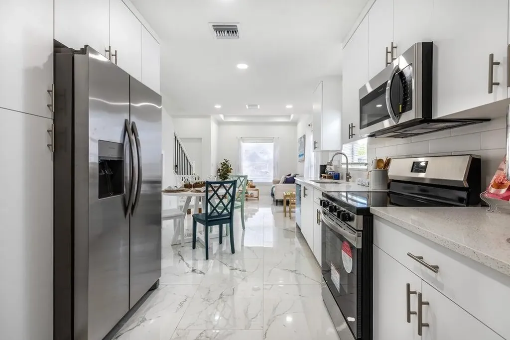 425 NW 13th Avenue Boynton Beach FL 33435