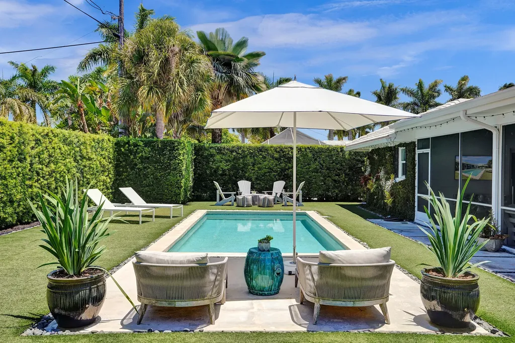 1348 Sycamore Terrace Boca Raton FL 33486