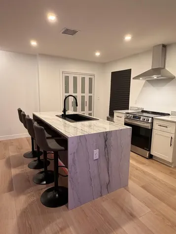 1025 NW 148th Street Miami FL 33168