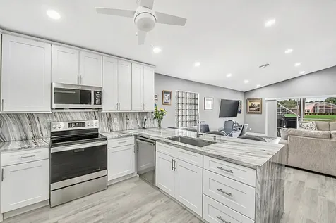 8075 Duomo Circle Boynton Beach FL 33472