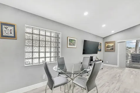 8075 Duomo Circle Boynton Beach FL 33472