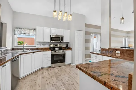 8021 Via Hacienda Riviera Beach FL 33418