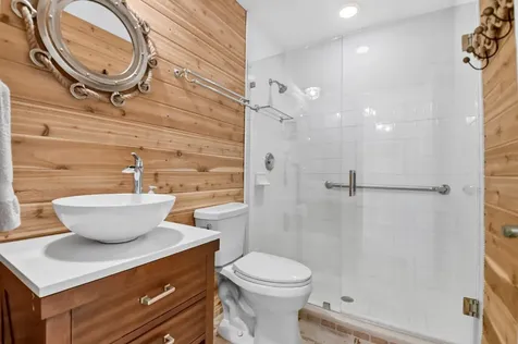 8021 Via Hacienda Riviera Beach FL 33418