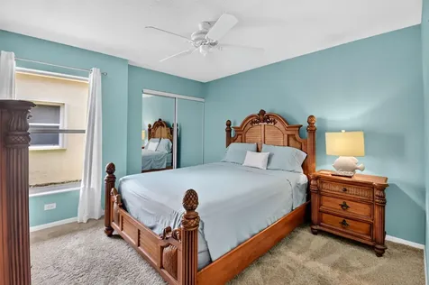 8021 Via Hacienda Riviera Beach FL 33418