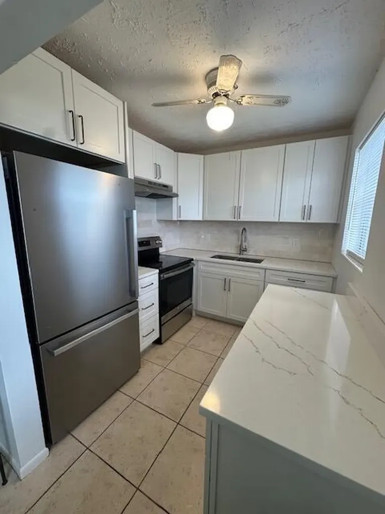 72 Norwich C West Palm Beach FL 33417