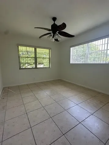 72 Norwich C West Palm Beach FL 33417