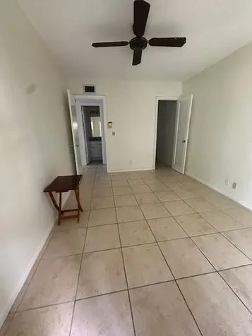 72 Norwich C West Palm Beach FL 33417