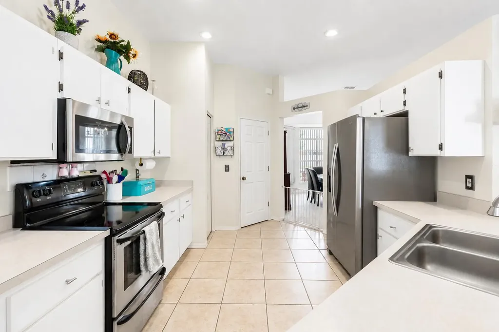 3406 Silverstone Court Plant City FL 33566