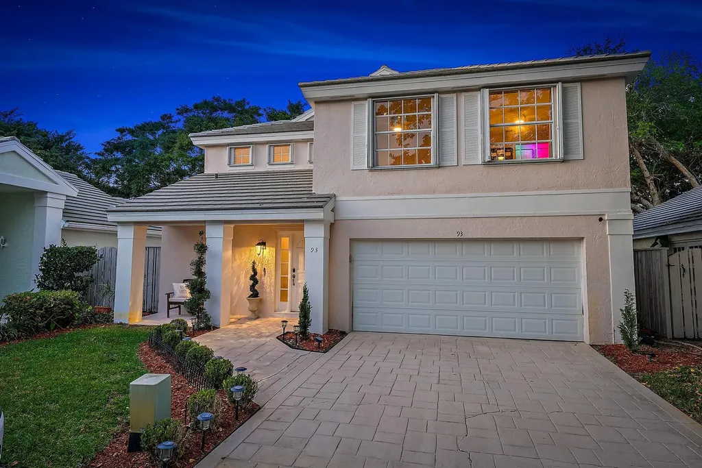93 Admirals Court Palm Beach Gardens FL 33418