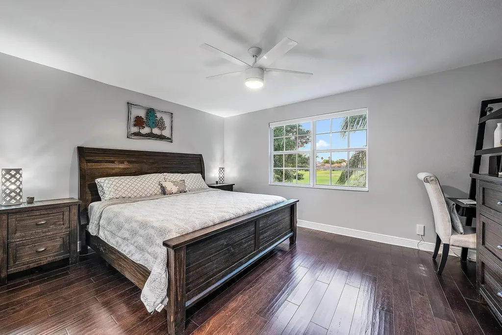 93 Admirals Court Palm Beach Gardens FL 33418