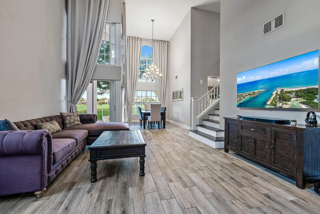 93 Admirals Court Palm Beach Gardens FL 33418