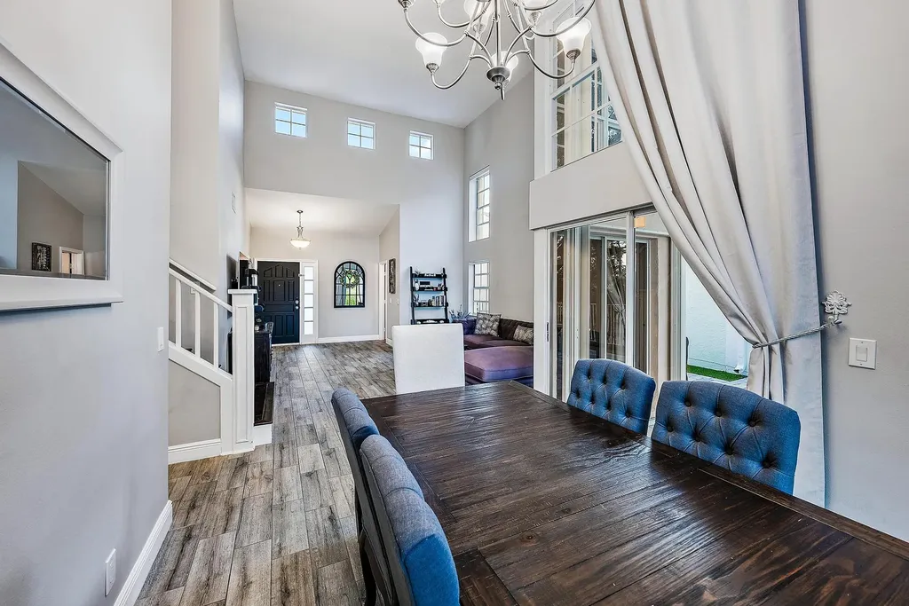 93 Admirals Court Palm Beach Gardens FL 33418