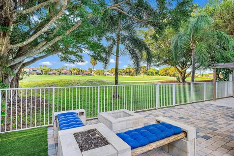 93 Admirals Court Palm Beach Gardens FL 33418