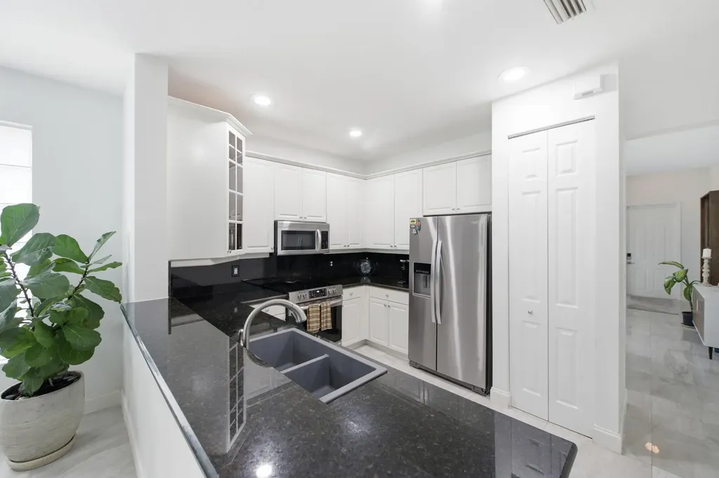 732 Belle Grove Lane West Palm Beach FL 33411
