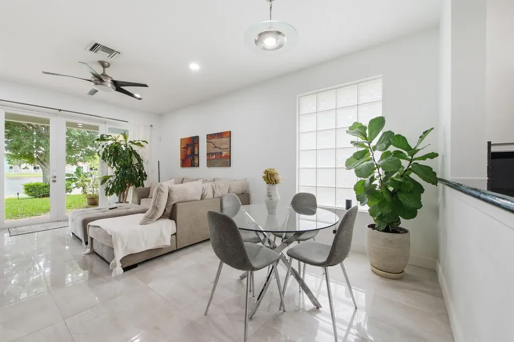 732 Belle Grove Lane West Palm Beach FL 33411