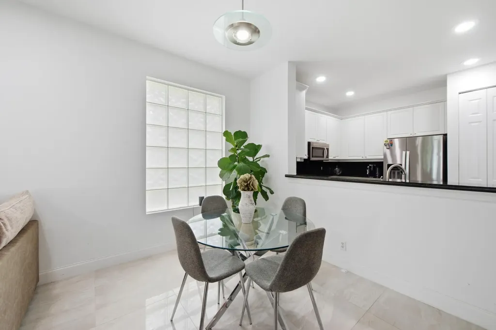 732 Belle Grove Lane West Palm Beach FL 33411